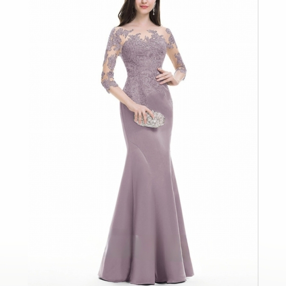 Dresses & Skirts - Mermaid Satin Evening Dress Scoop Neck Size 12